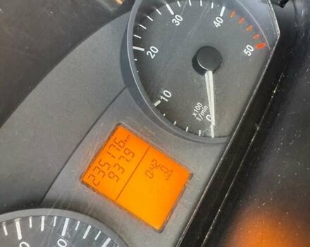 Сірий Мерседес Sprinter, об'ємом двигуна 2.14 л та пробігом 235 тис. км за 17400 $, фото 5 на Automoto.ua