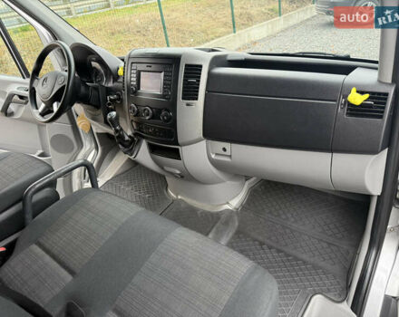 Мерседес Sprinter 2016 у Вінниці на Automoto.ua Сірий Мерседес Sprinter, об'ємом двигуна 2.1 л та пробігом 200 тис. км за 22500 $, фото 37 на Automoto.ua