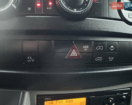 Серый Мерседес Sprinter, объемом двигателя 3 л и пробегом 277 тыс. км за 38800 $, фото 18 на Automoto.ua