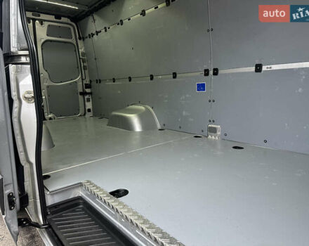 Серый Мерседес Sprinter, объемом двигателя 3 л и пробегом 277 тыс. км за 38800 $, фото 10 на Automoto.ua