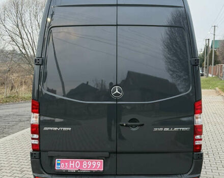 Серый Мерседес Sprinter, объемом двигателя 0 л и пробегом 345 тыс. км за 19200 $, фото 7 на Automoto.ua