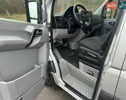 Серый Мерседес Sprinter, объемом двигателя 2.2 л и пробегом 291 тыс. км за 21500 $, фото 16 на Automoto.ua