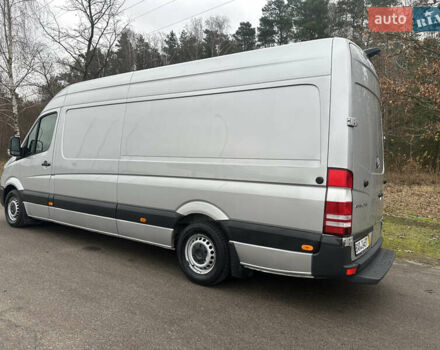 Серый Мерседес Sprinter, объемом двигателя 2.2 л и пробегом 291 тыс. км за 21500 $, фото 6 на Automoto.ua