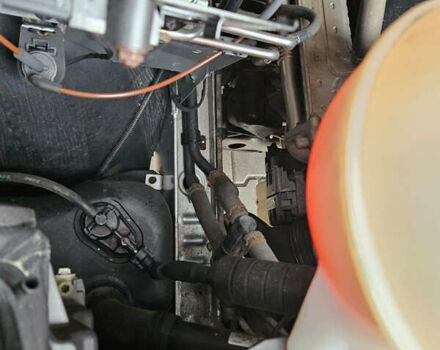 Серый Мерседес Sprinter, объемом двигателя 3 л и пробегом 335 тыс. км за 38499 $, фото 31 на Automoto.ua