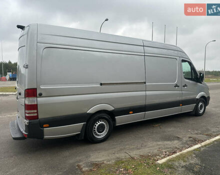 Серый Мерседес Sprinter, объемом двигателя 2.2 л и пробегом 291 тыс. км за 21500 $, фото 10 на Automoto.ua