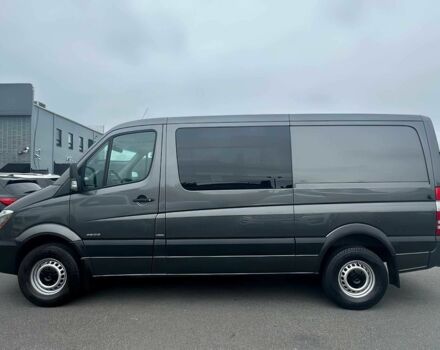Серый Мерседес Sprinter, объемом двигателя 3 л и пробегом 71 тыс. км за 6800 $, фото 3 на Automoto.ua
