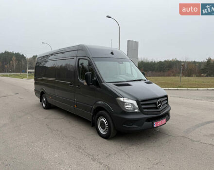 Серый Мерседес Sprinter, объемом двигателя 0 л и пробегом 345 тыс. км за 19300 $, фото 8 на Automoto.ua