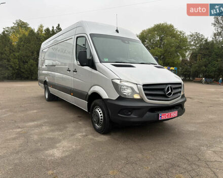 Серый Мерседес Sprinter, объемом двигателя 3 л и пробегом 277 тыс. км за 38800 $, фото 3 на Automoto.ua