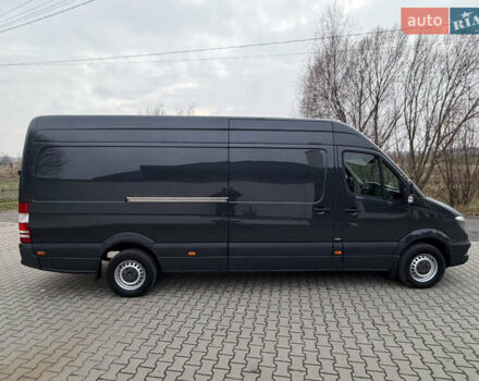 Серый Мерседес Sprinter, объемом двигателя 0 л и пробегом 345 тыс. км за 19200 $, фото 5 на Automoto.ua