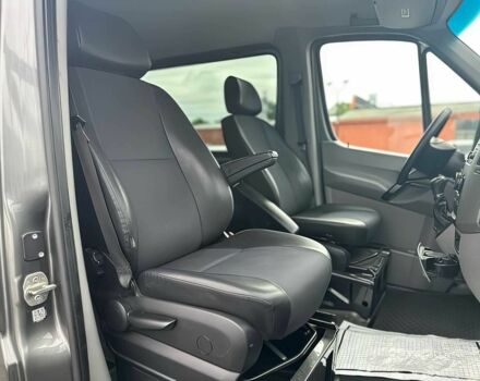 Серый Мерседес Sprinter, объемом двигателя 3 л и пробегом 71 тыс. км за 6800 $, фото 12 на Automoto.ua