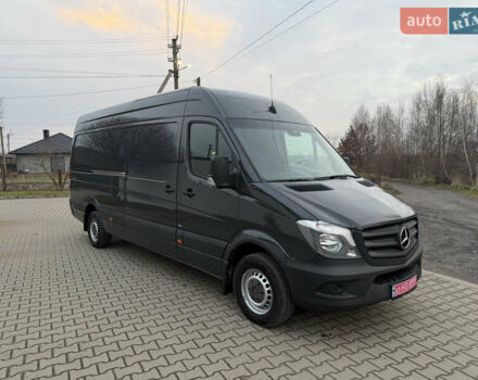 Серый Мерседес Sprinter, объемом двигателя 0 л и пробегом 345 тыс. км за 19200 $, фото 1 на Automoto.ua