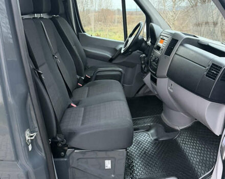 Серый Мерседес Sprinter, объемом двигателя 0 л и пробегом 345 тыс. км за 19200 $, фото 16 на Automoto.ua