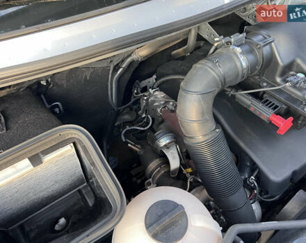 Серый Мерседес Sprinter, объемом двигателя 2.2 л и пробегом 229 тыс. км за 23990 $, фото 44 на Automoto.ua