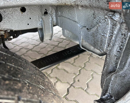 Серый Мерседес Sprinter, объемом двигателя 2.2 л и пробегом 229 тыс. км за 23990 $, фото 36 на Automoto.ua