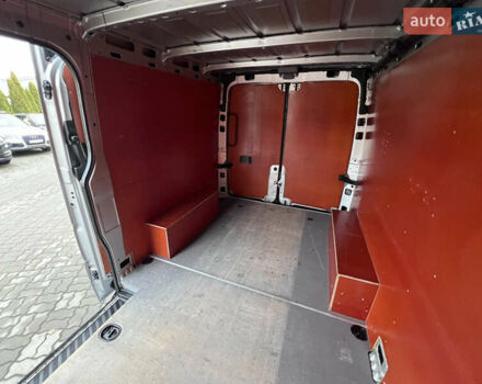 Серый Мерседес Sprinter, объемом двигателя 2.2 л и пробегом 229 тыс. км за 23990 $, фото 30 на Automoto.ua