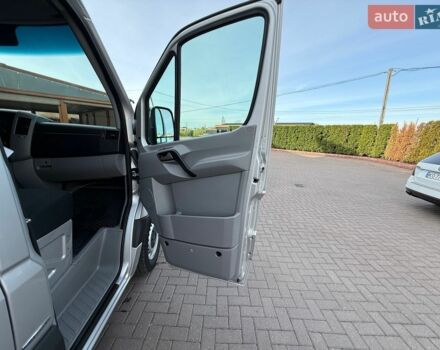 Серый Мерседес Sprinter, объемом двигателя 0 л и пробегом 331 тыс. км за 22500 $, фото 26 на Automoto.ua