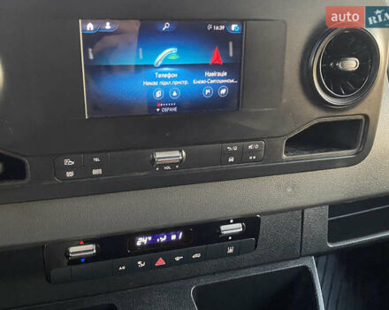 Серый Мерседес Sprinter, объемом двигателя 2.2 л и пробегом 290 тыс. км за 28900 $, фото 41 на Automoto.ua