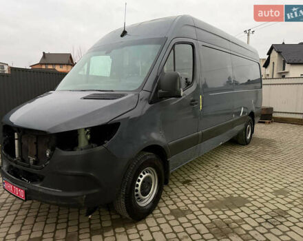 Серый Мерседес Sprinter, объемом двигателя 3 л и пробегом 164 тыс. км за 22500 $, фото 2 на Automoto.ua