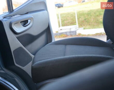 Серый Мерседес Sprinter, объемом двигателя 2.2 л и пробегом 383 тыс. км за 23150 $, фото 42 на Automoto.ua