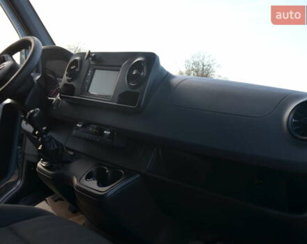 Серый Мерседес Sprinter, объемом двигателя 2.2 л и пробегом 383 тыс. км за 23150 $, фото 52 на Automoto.ua