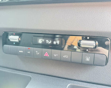 Серый Мерседес Sprinter, объемом двигателя 3 л и пробегом 158 тыс. км за 55885 $, фото 16 на Automoto.ua