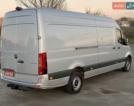 Серый Мерседес Sprinter, объемом двигателя 2.2 л и пробегом 290 тыс. км за 28900 $, фото 17 на Automoto.ua