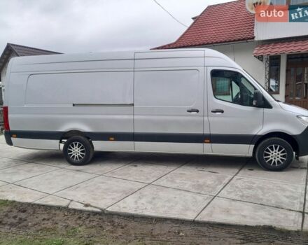 Серый Мерседес Sprinter, объемом двигателя 2.14 л и пробегом 418 тыс. км за 31917 $, фото 3 на Automoto.ua