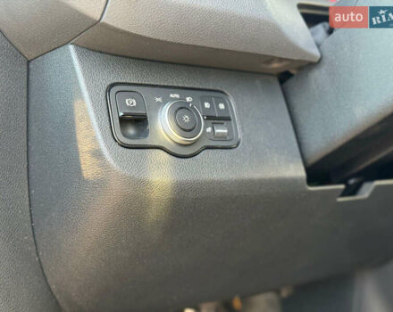 Серый Мерседес Sprinter, объемом двигателя 3 л и пробегом 202 тыс. км за 54990 $, фото 15 на Automoto.ua