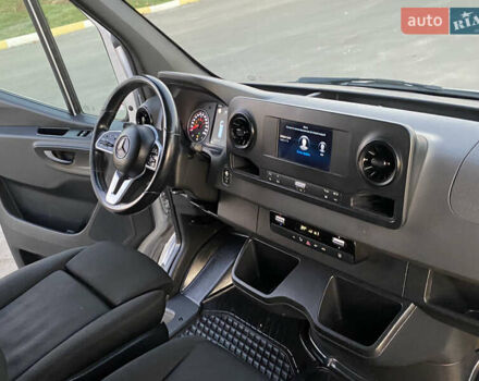 Серый Мерседес Sprinter, объемом двигателя 2.2 л и пробегом 290 тыс. км за 28900 $, фото 50 на Automoto.ua