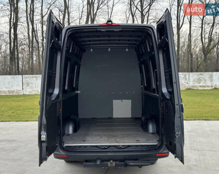 Сірий Мерседес Sprinter, об'ємом двигуна 3 л та пробігом 201 тис. км за 50490 $, фото 30 на Automoto.ua