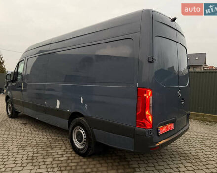 Серый Мерседес Sprinter, объемом двигателя 3 л и пробегом 164 тыс. км за 22500 $, фото 5 на Automoto.ua
