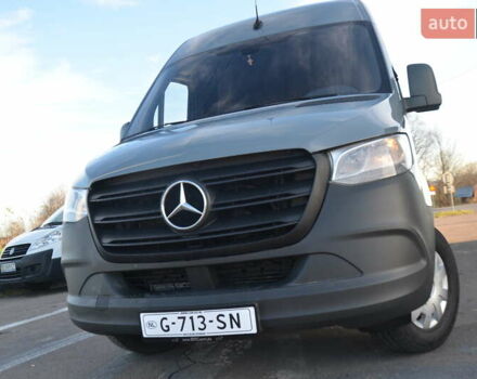 Серый Мерседес Sprinter, объемом двигателя 2.2 л и пробегом 383 тыс. км за 23150 $, фото 5 на Automoto.ua