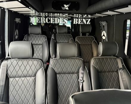 Сірий Мерседес Sprinter, об'ємом двигуна 3 л та пробігом 350 тис. км за 68799 $, фото 4 на Automoto.ua