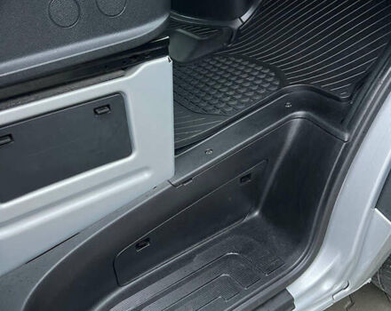 Сірий Мерседес Sprinter, об'ємом двигуна 2.14 л та пробігом 295 тис. км за 29984 $, фото 14 на Automoto.ua