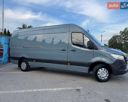 Сірий Мерседес Sprinter, об'ємом двигуна 2.14 л та пробігом 426 тис. км за 21950 $, фото 3 на Automoto.ua