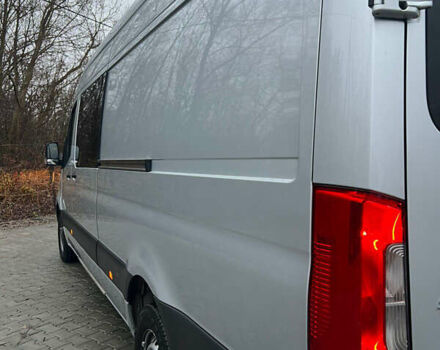 Сірий Мерседес Sprinter, об'ємом двигуна 2.14 л та пробігом 295 тис. км за 29984 $, фото 5 на Automoto.ua