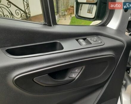 Серый Мерседес Sprinter, объемом двигателя 2.14 л и пробегом 418 тыс. км за 32502 $, фото 19 на Automoto.ua