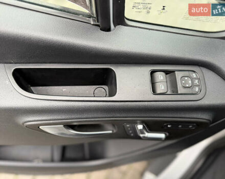 Серый Мерседес Sprinter, объемом двигателя 3 л и пробегом 100 тыс. км за 46500 $, фото 30 на Automoto.ua