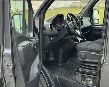 Сірий Мерседес Sprinter, об'ємом двигуна 3 л та пробігом 201 тис. км за 50490 $, фото 15 на Automoto.ua