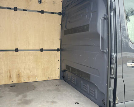Серый Мерседес Sprinter, объемом двигателя 2.14 л и пробегом 170 тыс. км за 38999 $, фото 14 на Automoto.ua