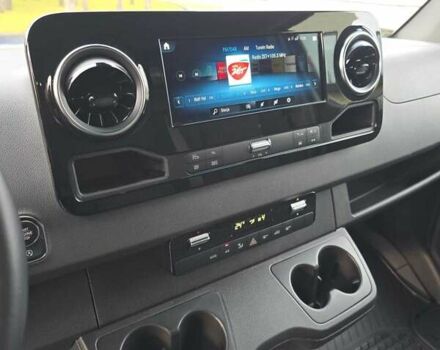 Сірий Мерседес Sprinter, об'ємом двигуна 3 л та пробігом 49 тис. км за 99243 $, фото 30 на Automoto.ua