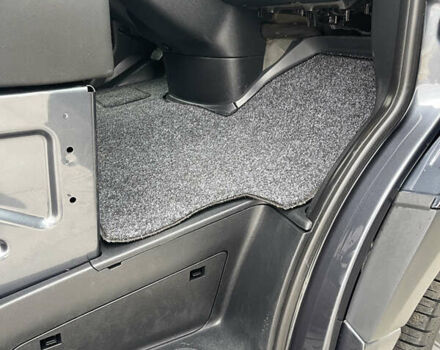 Сірий Мерседес Sprinter, об'ємом двигуна 2.14 л та пробігом 170 тис. км за 38500 $, фото 31 на Automoto.ua