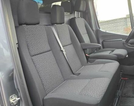 Сірий Мерседес Sprinter, об'ємом двигуна 3 л та пробігом 49 тис. км за 99243 $, фото 40 на Automoto.ua