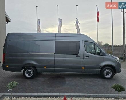 Сірий Мерседес Sprinter, об'ємом двигуна 3 л та пробігом 49 тис. км за 99243 $, фото 10 на Automoto.ua