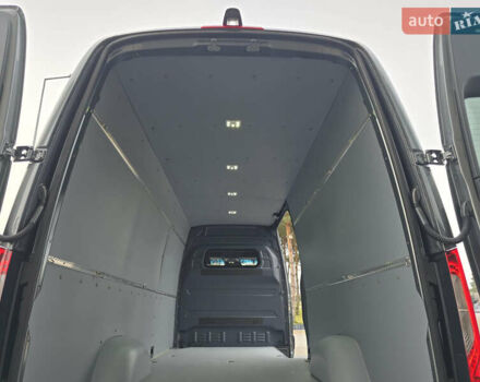 Сірий Мерседес Sprinter, об'ємом двигуна 3 л та пробігом 49 тис. км за 99243 $, фото 14 на Automoto.ua