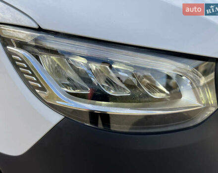 Серый Мерседес Sprinter, объемом двигателя 3 л и пробегом 320 тыс. км за 36800 $, фото 16 на Automoto.ua