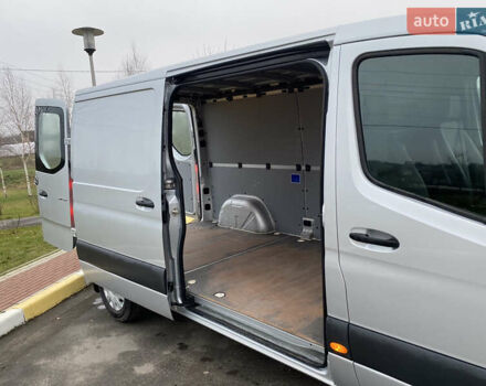Сірий Мерседес Sprinter, об'ємом двигуна 2.2 л та пробігом 249 тис. км за 21500 $, фото 19 на Automoto.ua