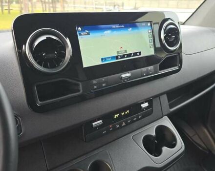 Сірий Мерседес Sprinter, об'ємом двигуна 3 л та пробігом 49 тис. км за 99243 $, фото 29 на Automoto.ua