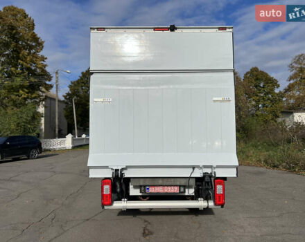 Серый Мерседес Sprinter, объемом двигателя 3 л и пробегом 320 тыс. км за 36800 $, фото 7 на Automoto.ua