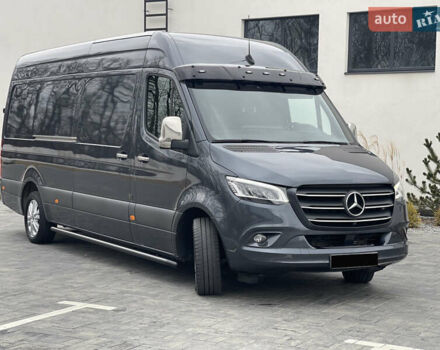 Серый Мерседес Sprinter, объемом двигателя 2.14 л и пробегом 170 тыс. км за 38999 $, фото 13 на Automoto.ua